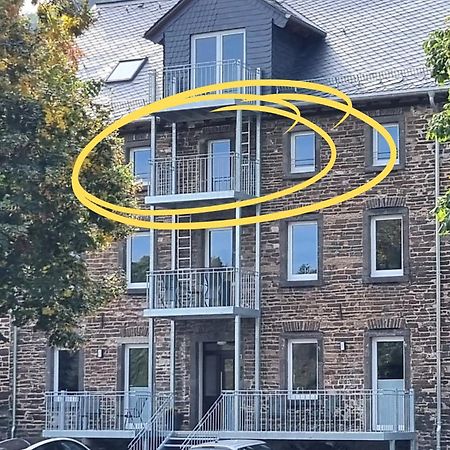 브렘 Winzerhaus Am Calmont - Raumwunder Mit Moselblick 아파트 외부 사진