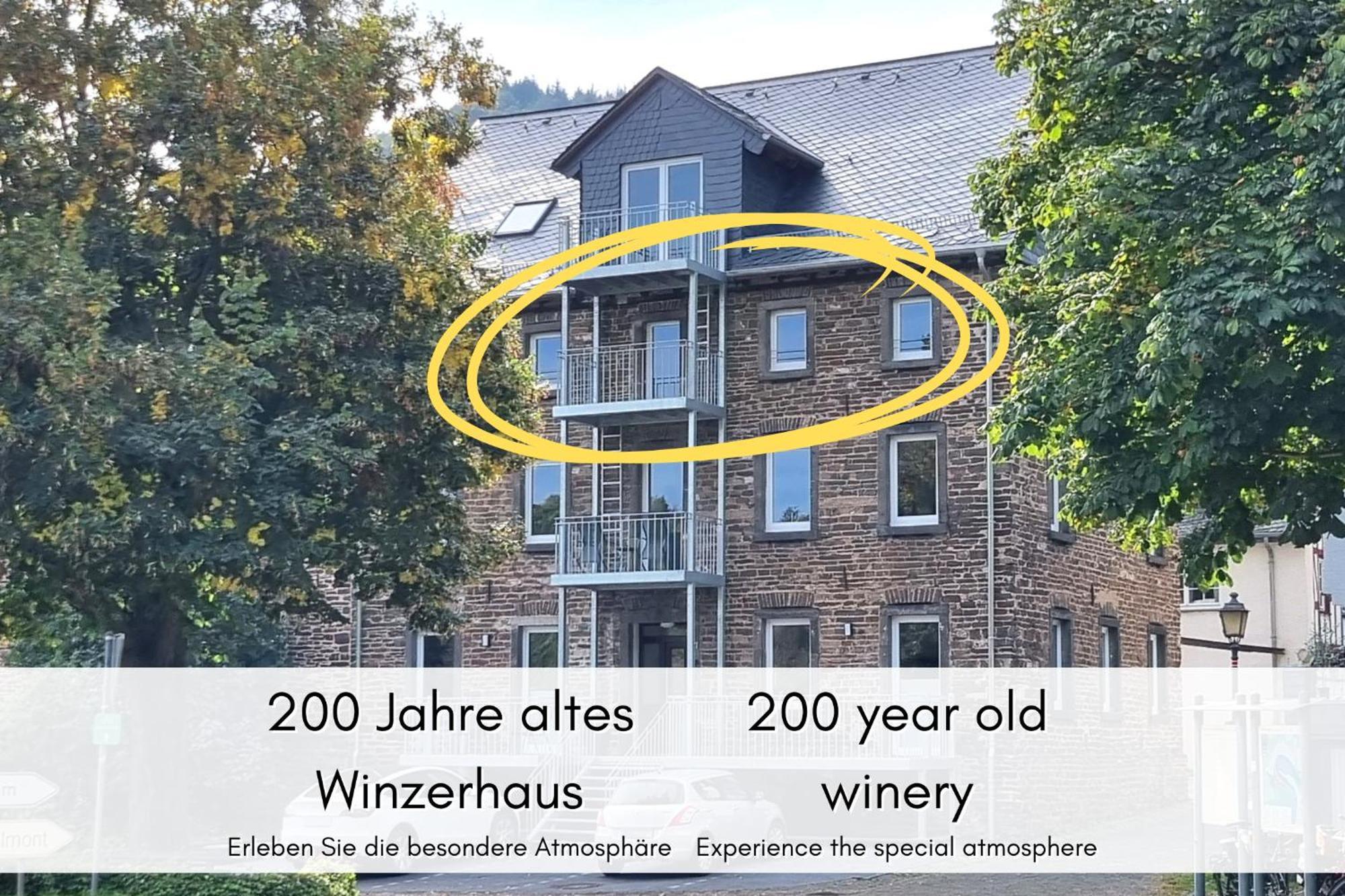 브렘 Winzerhaus Am Calmont - Raumwunder Mit Moselblick 아파트 외부 사진